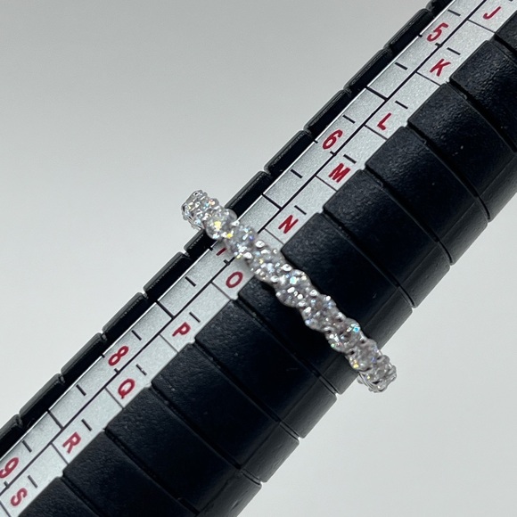 2.02 CT 14K White Gold SI Lab Diamond Ring Eternity Band Wedding Ring - Picture 7 of 7